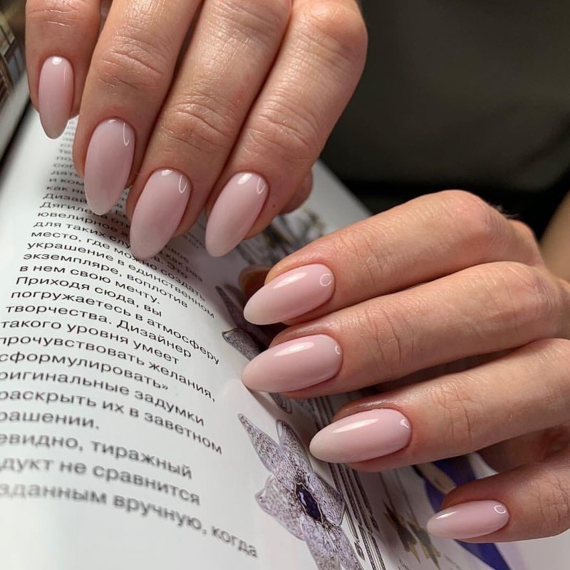 Интеллигентный маникюр 2019