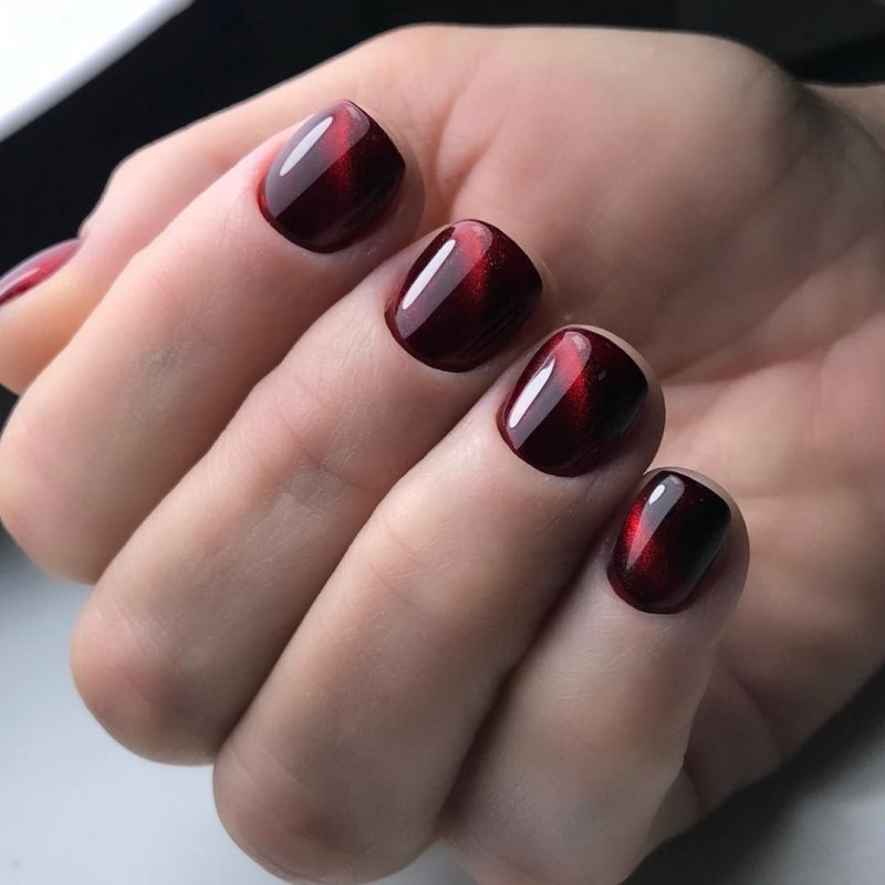 Маникюр на короткие ногти кошачий глаз