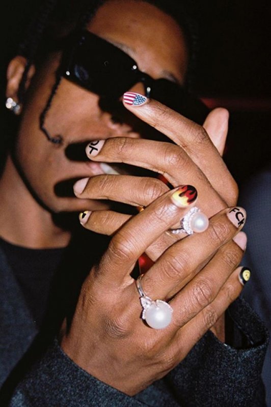 ASAP Rocky ногти