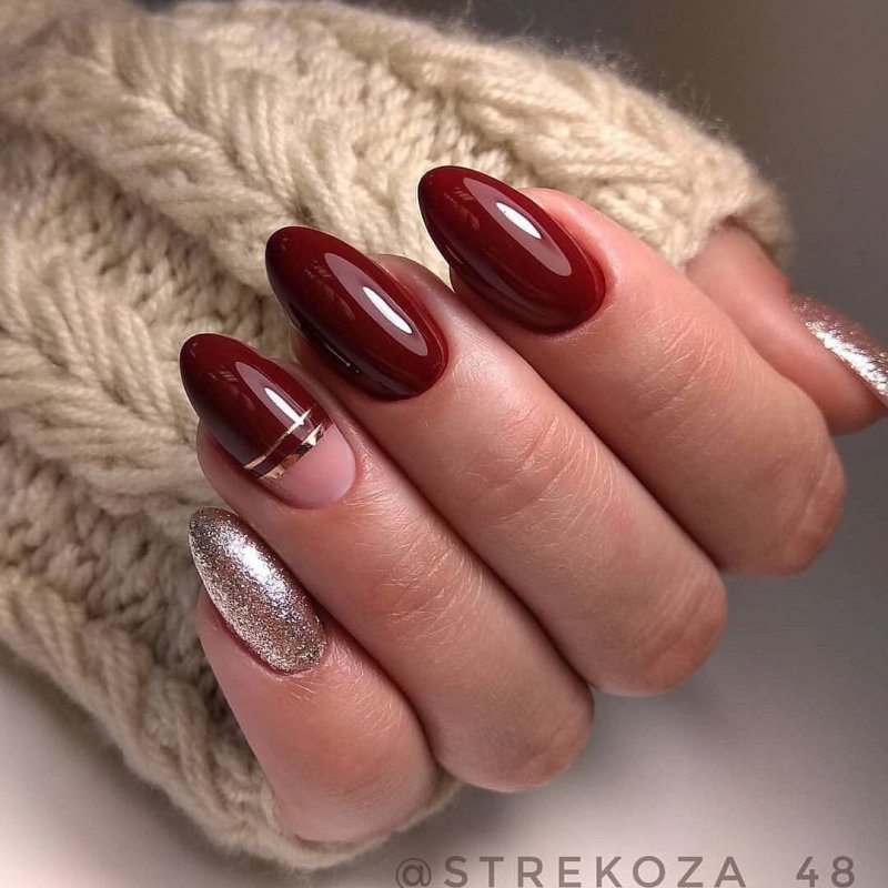 Ногти бордовые с серебром