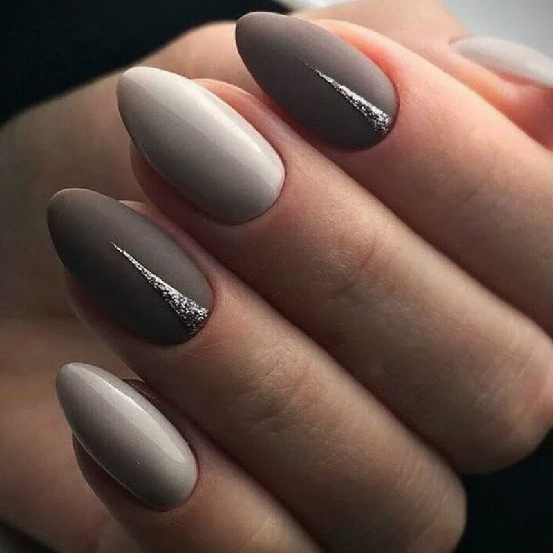 Маникюр в серых оттенках