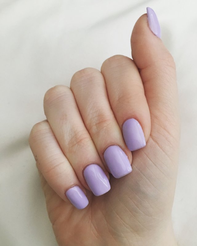 Матовый маникюр на короткие