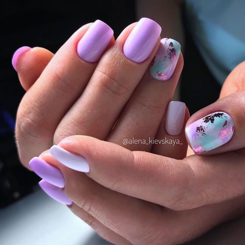 Летние ногти короткие