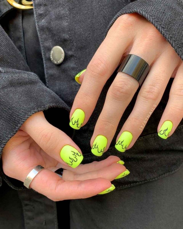 Маникюр для подростка