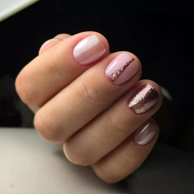 Маникюр на короткие ногти нежные однотонные