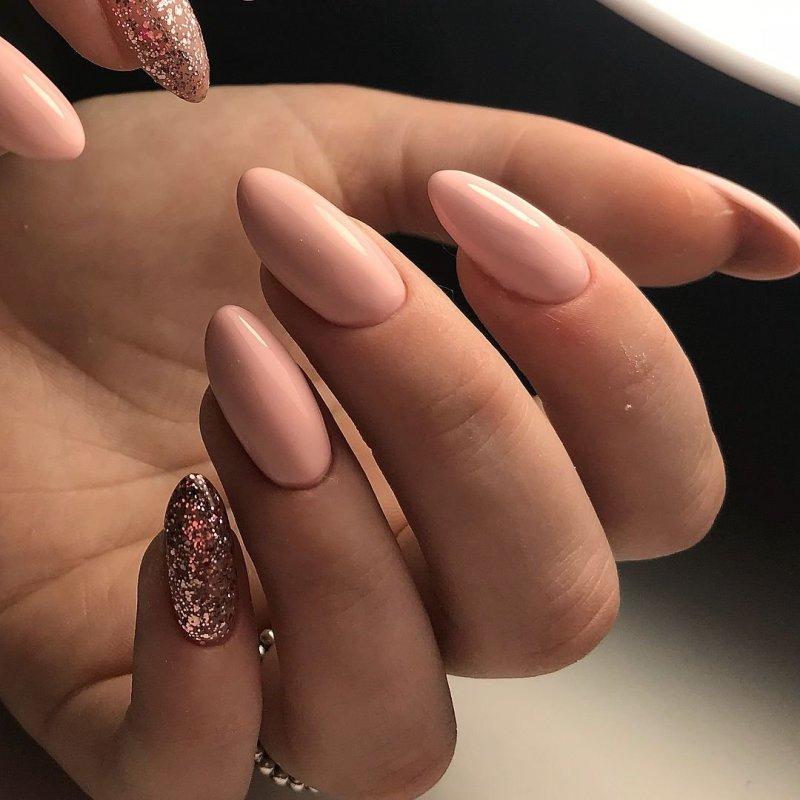 Nail миндаль 2020 тренд