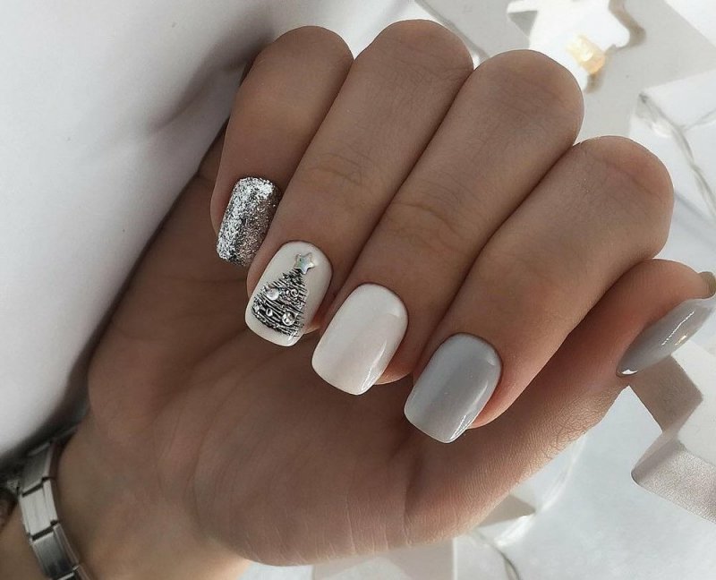 Нежный френч на короткие ногти