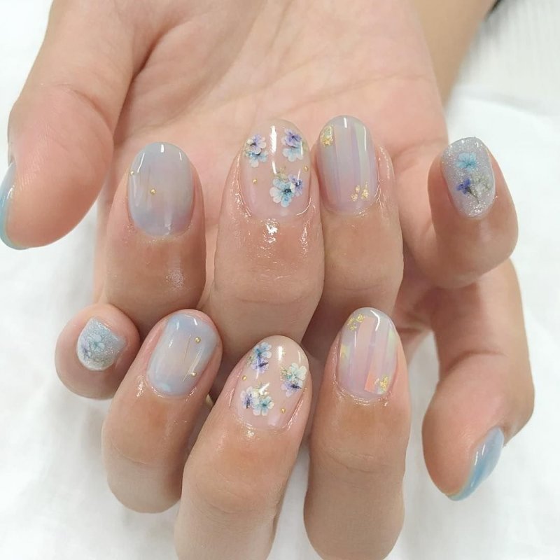 Прозрачные ногти короткие