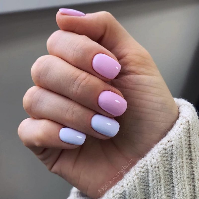 Разноцветные короткие ногти