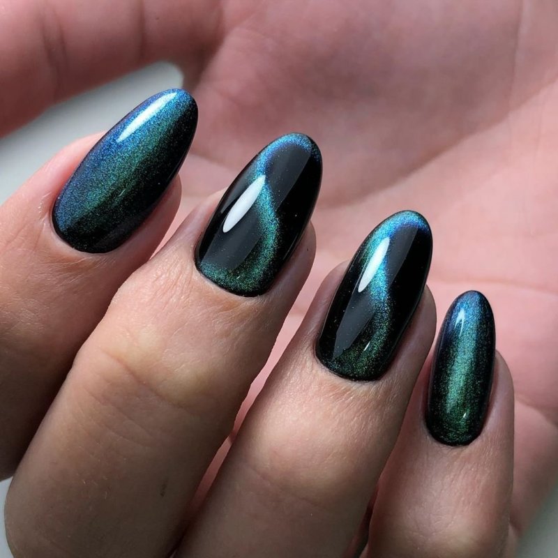 Маникюр с гель лаком кошачий глаз