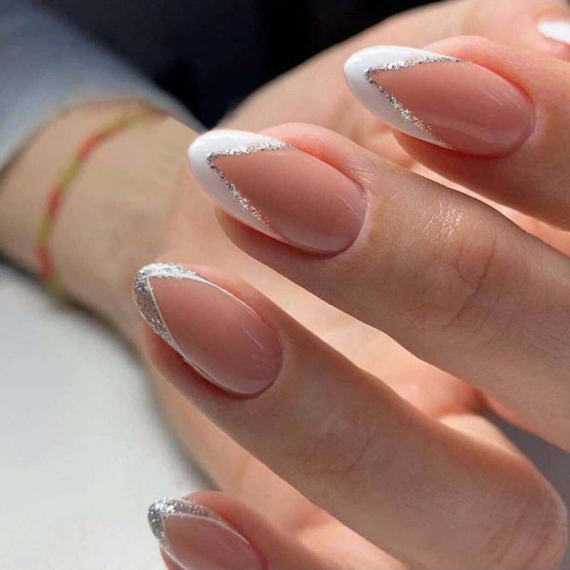 Черно белый френч на миндальную форму короткие