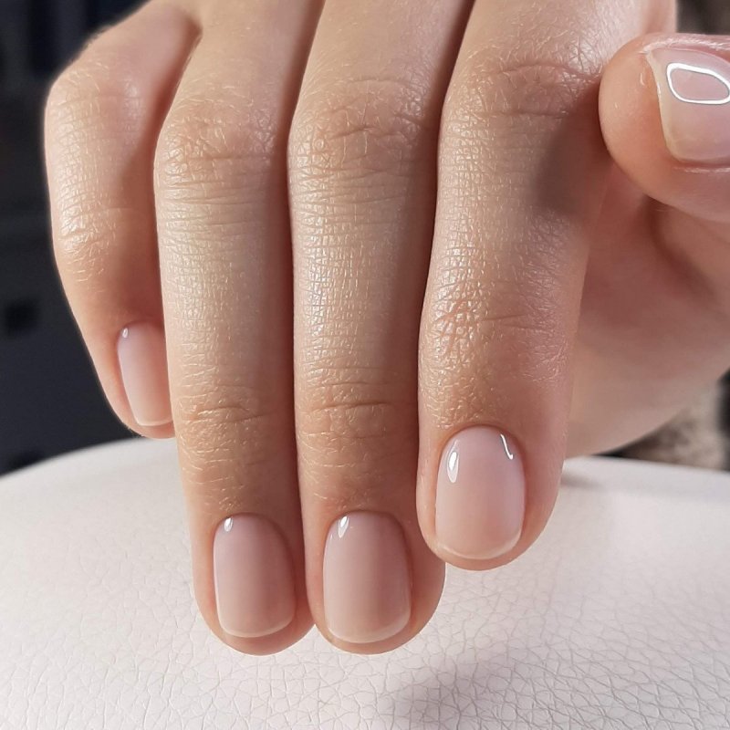 Nails by Инстаграмм маникюр френч тонкая полоска