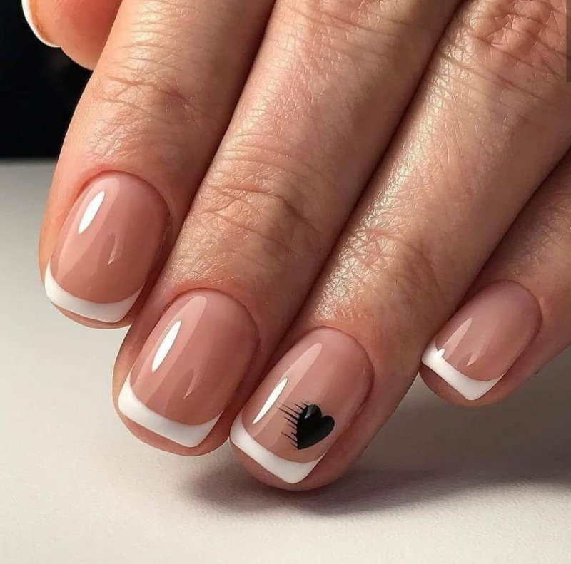 Shellac лунный френч