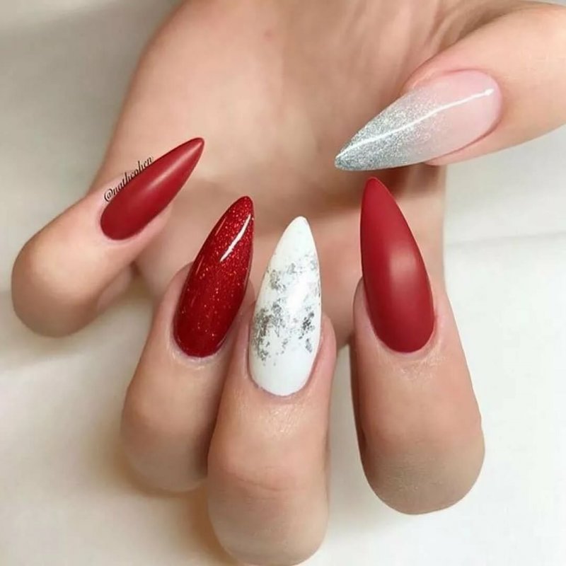 Маник красный острый