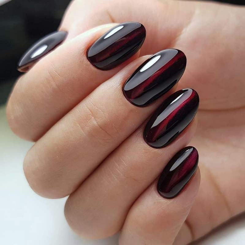 Маникюр с переливом