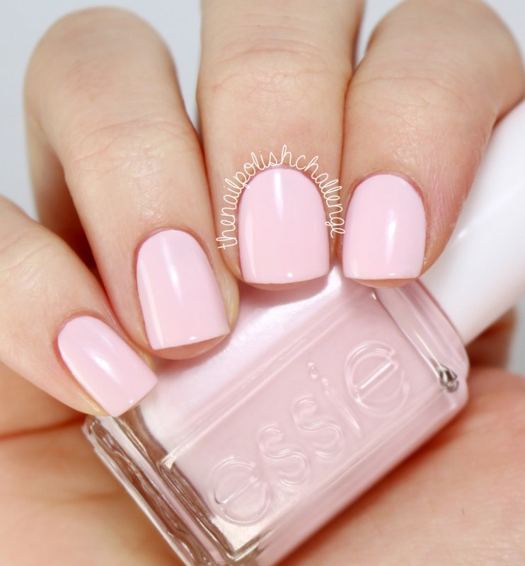 Essie розовый