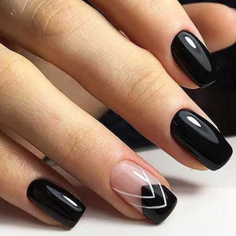 Стильные черные ногти
