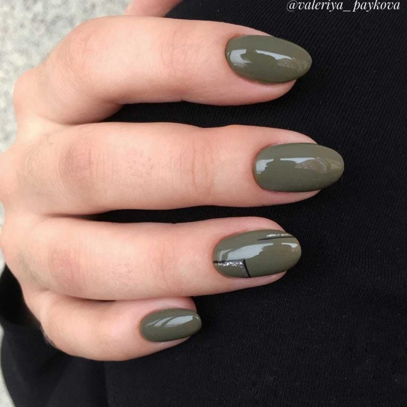 Маникюр в оливковых тонах