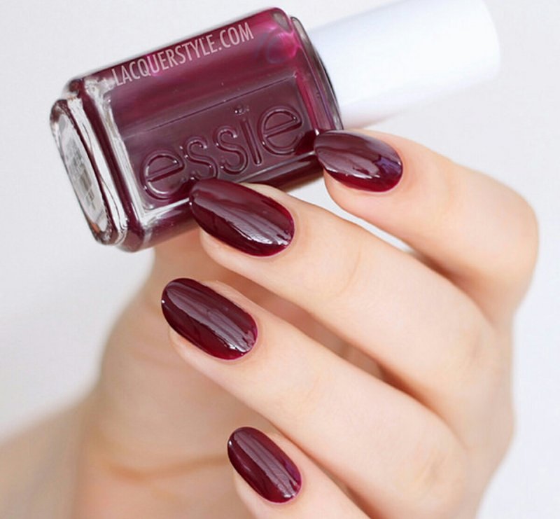 Лак Essie бордо