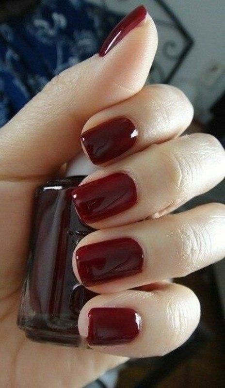 Essie лак для ногтей тон бордо