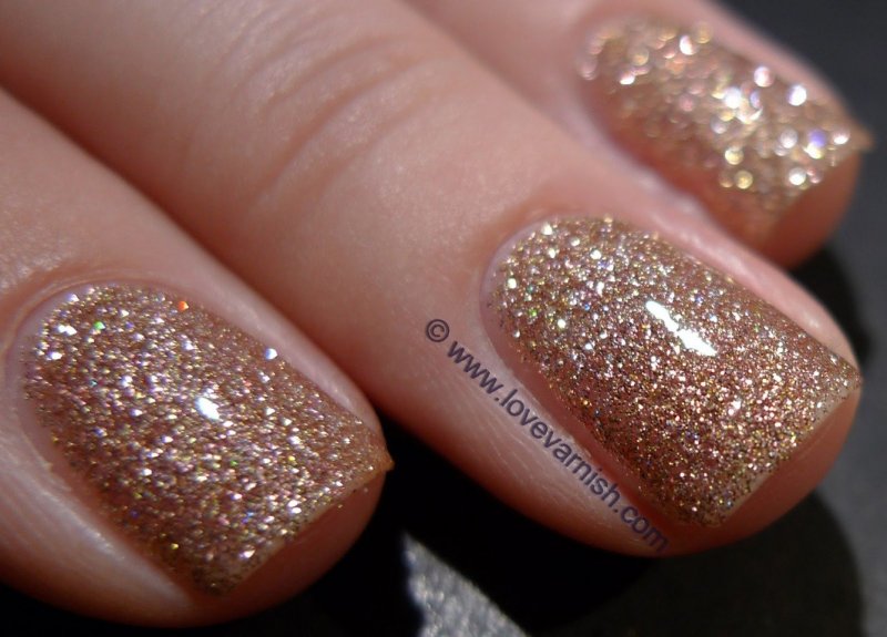 Soft Blue Shimmer Group
