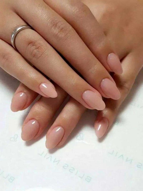 Классический маникюр