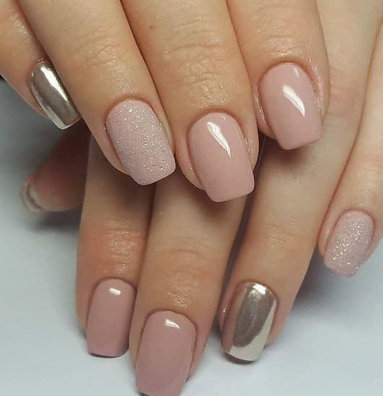 Нежный маникюр на коротких н
