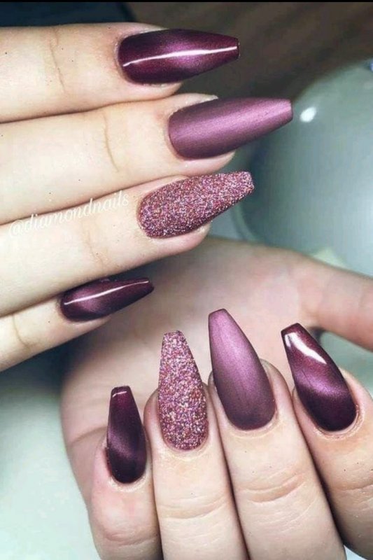 Миндаль кошачий глаз фиолетовый