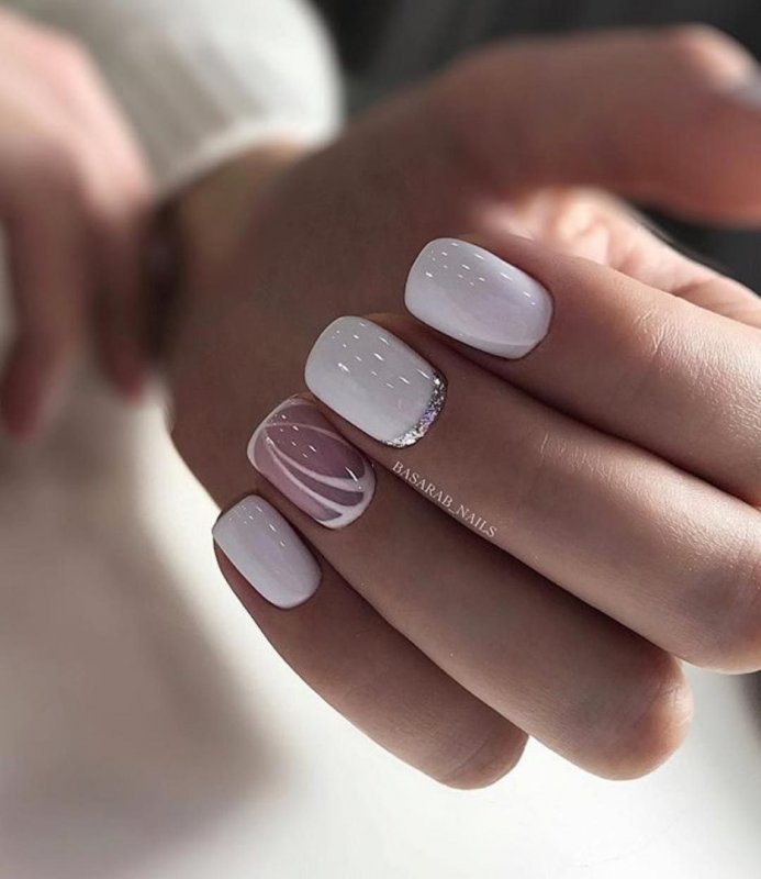 Белые короткие ногти