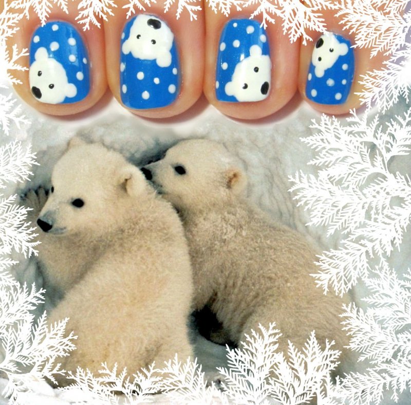 Новогодний медведь на ногтях