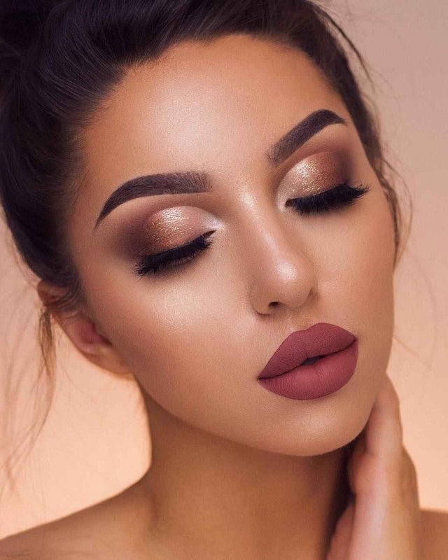Cut Crease макияж 2020