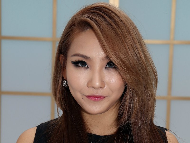 Lee Chae Rin без макияжа
