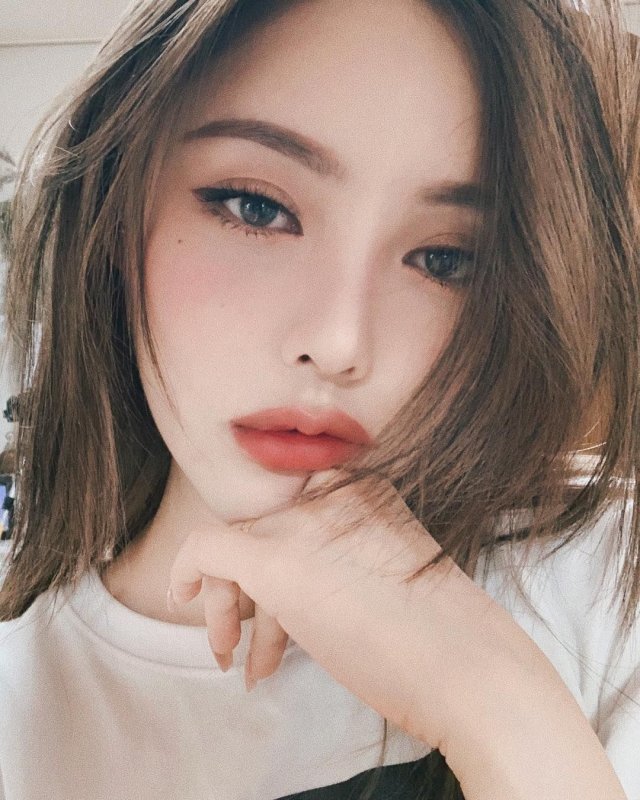 Korean ulzzang make up 2019