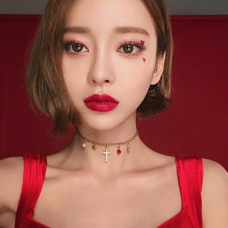Kang Taeri без макияжа