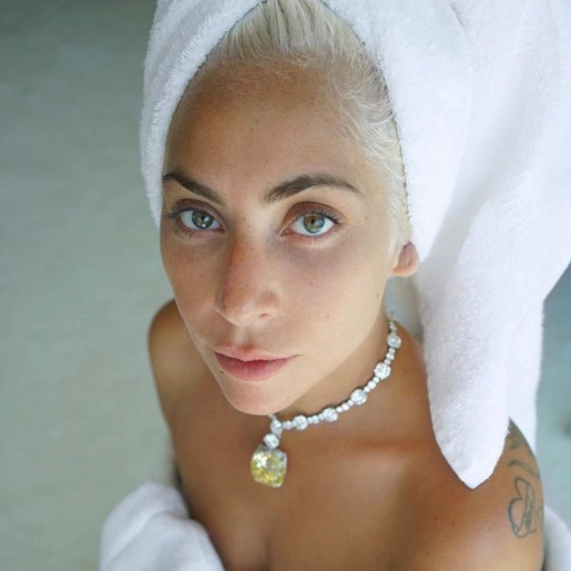 Lady Gaga без грима