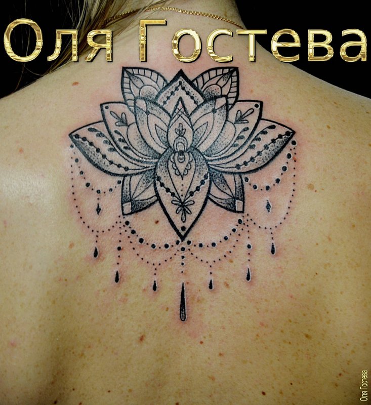 Женские тату Лотос