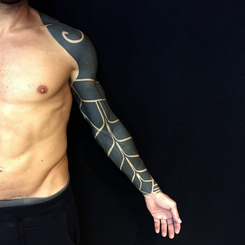 Стиль тату блэкворк blackwork