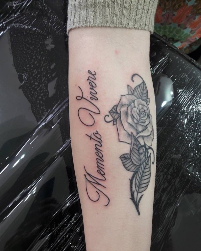 Тата Memento Mori