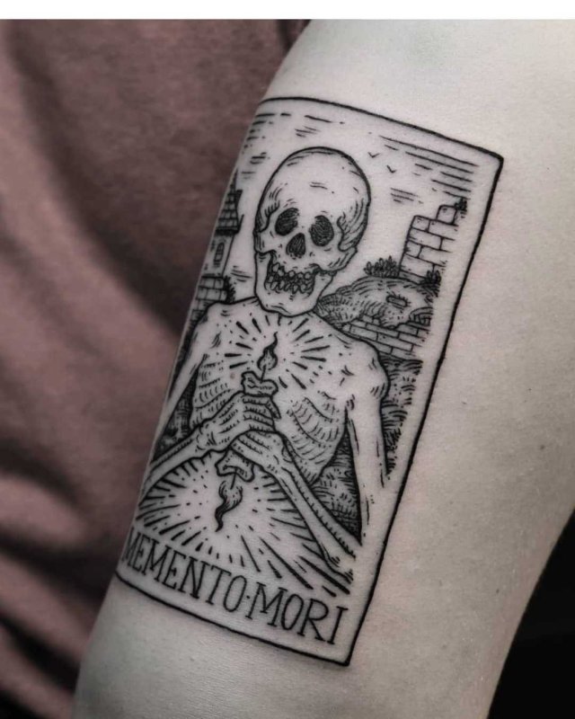 Memento Mori на запястье