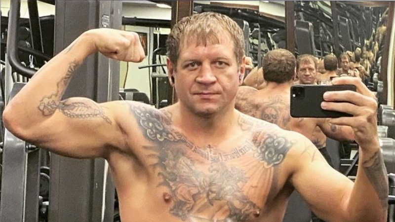 Александр Емельяненко против Кокляева