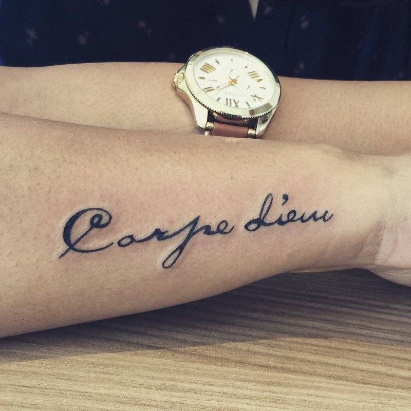 Carpe Diem тату