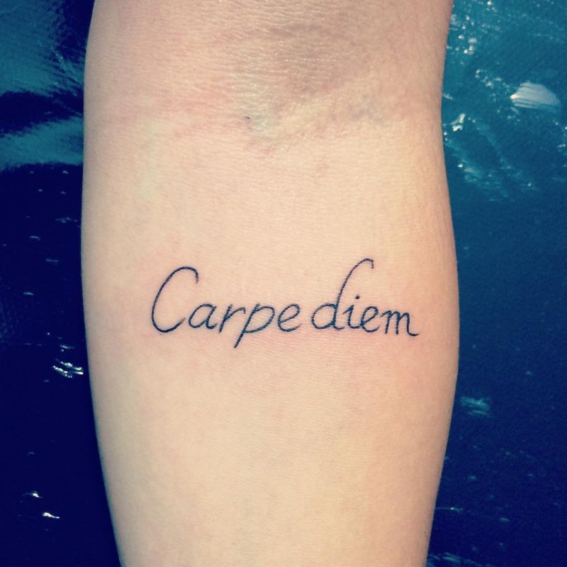 Carpe Diem тату