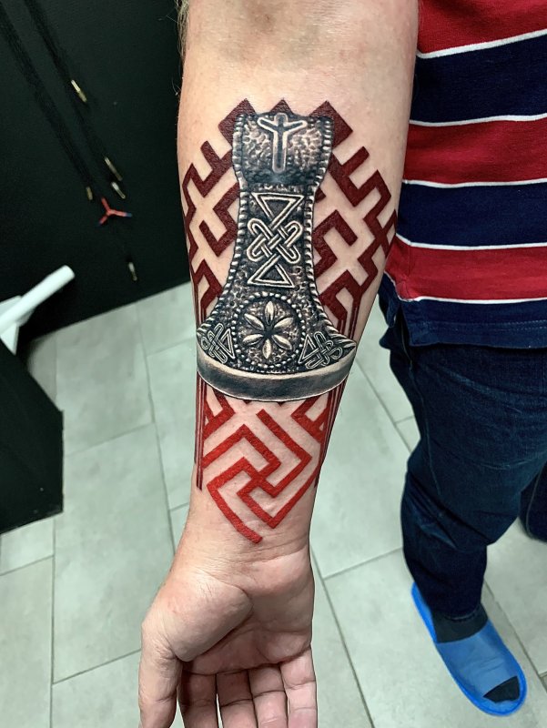Секира Перуна эскизы тату