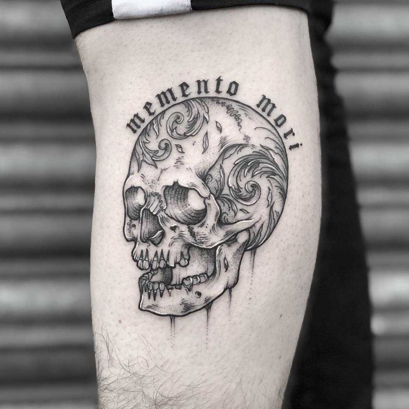 Тата Memento Mori