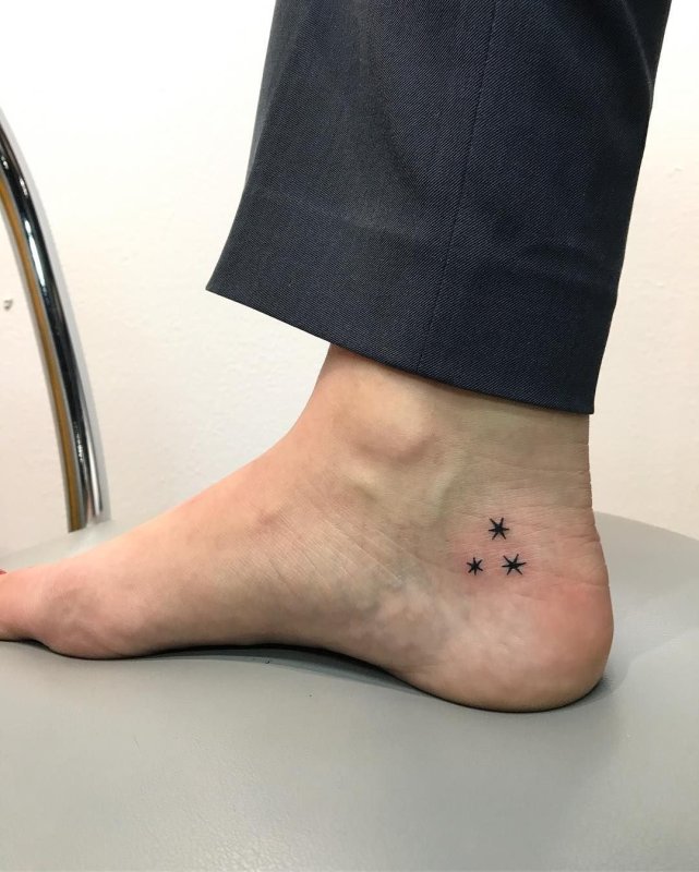 Тату на лодыжке мужские