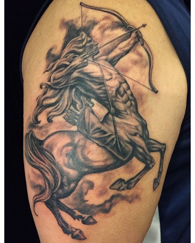 Стрелец Sagittarius тату