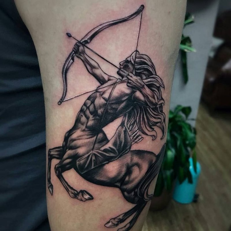 Стрелец Sagittarius тату