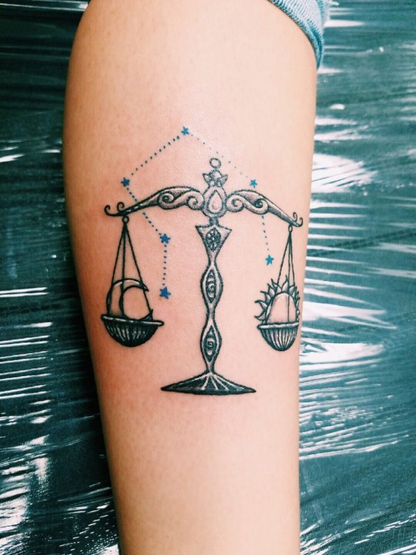 Созвездие весы тату Libra