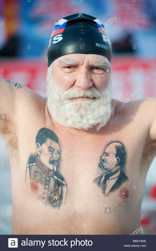 Тату Сталина и Ленина на груди