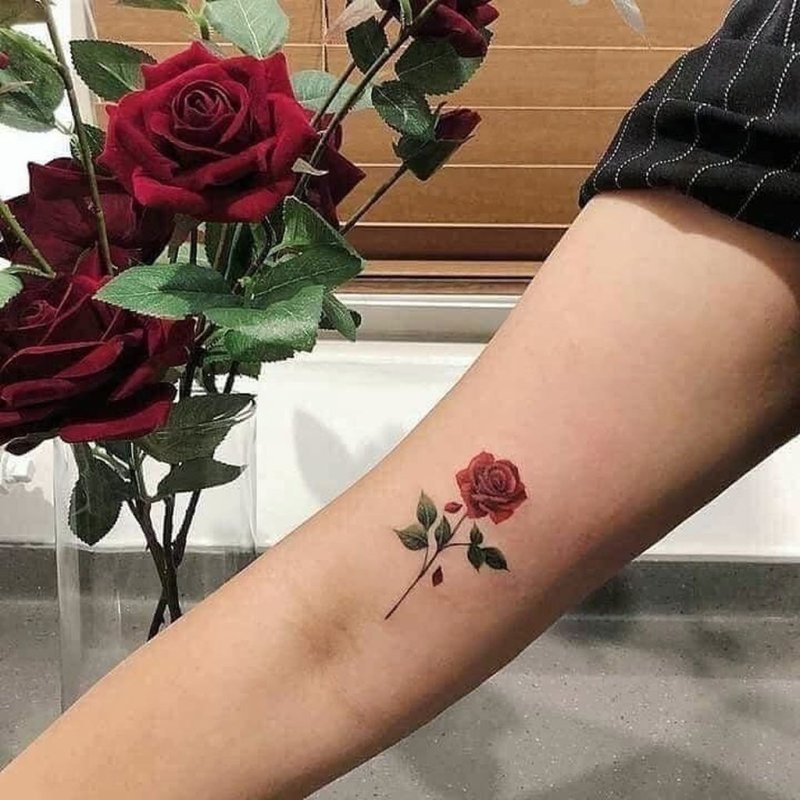 Мини тату роза